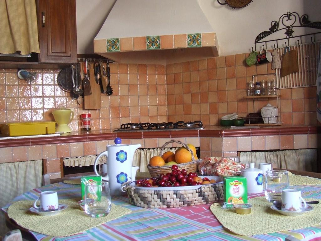 Finestre Su Ibla Bed and Breakfast Ραγκούσα Εξωτερικό φωτογραφία