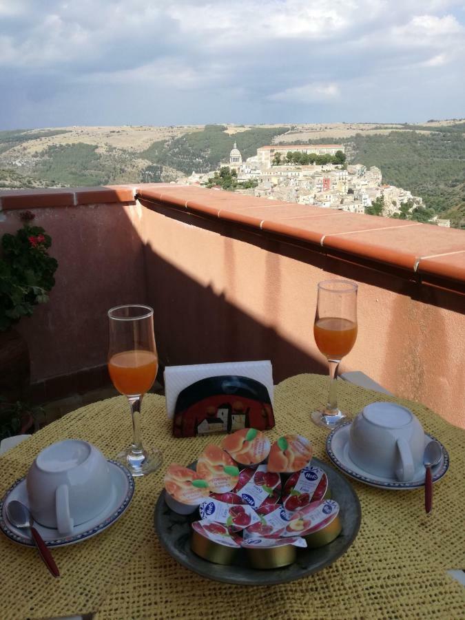 Finestre Su Ibla Bed and Breakfast Ραγκούσα Εξωτερικό φωτογραφία